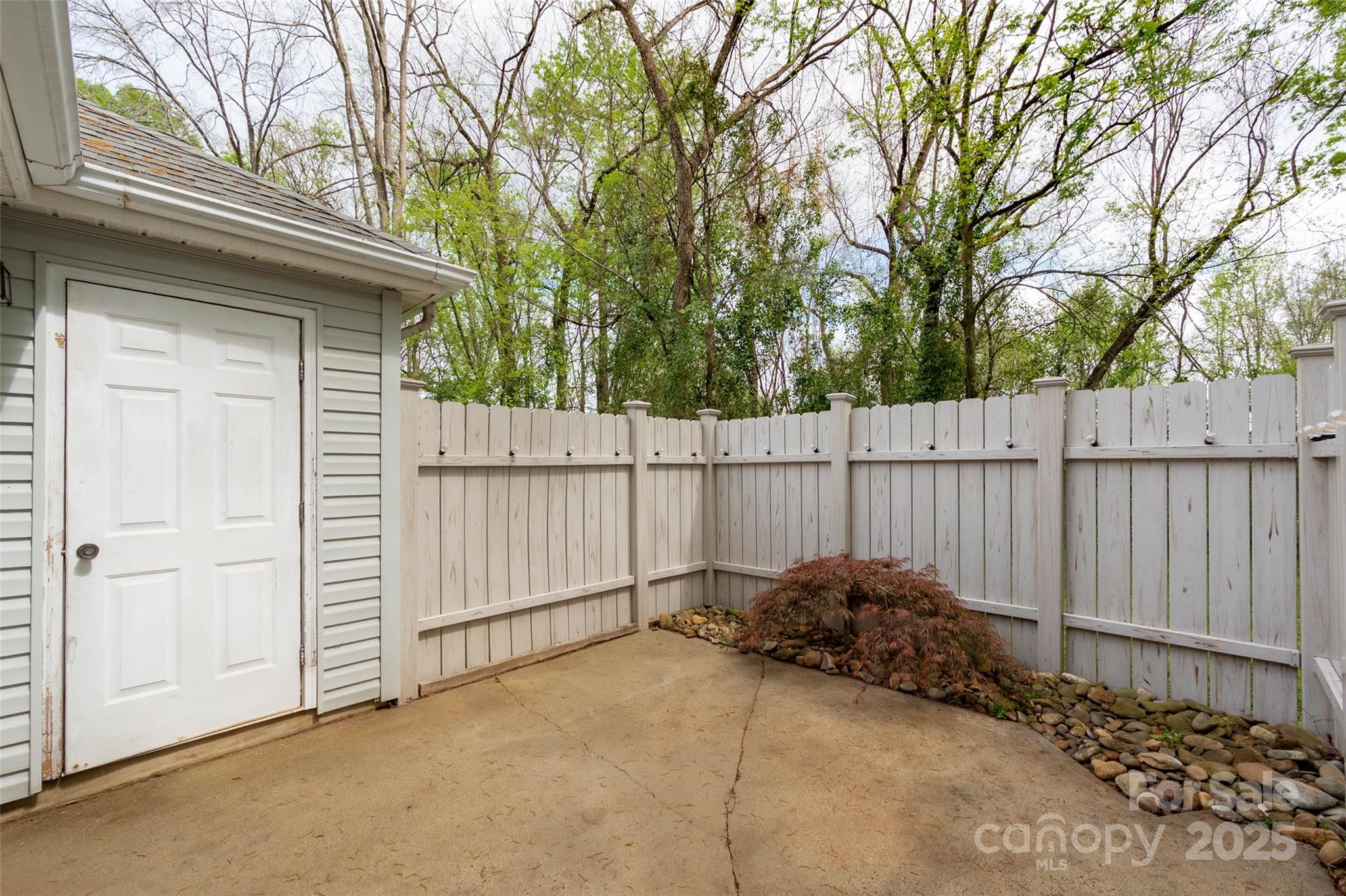 Hunt Club - Residential