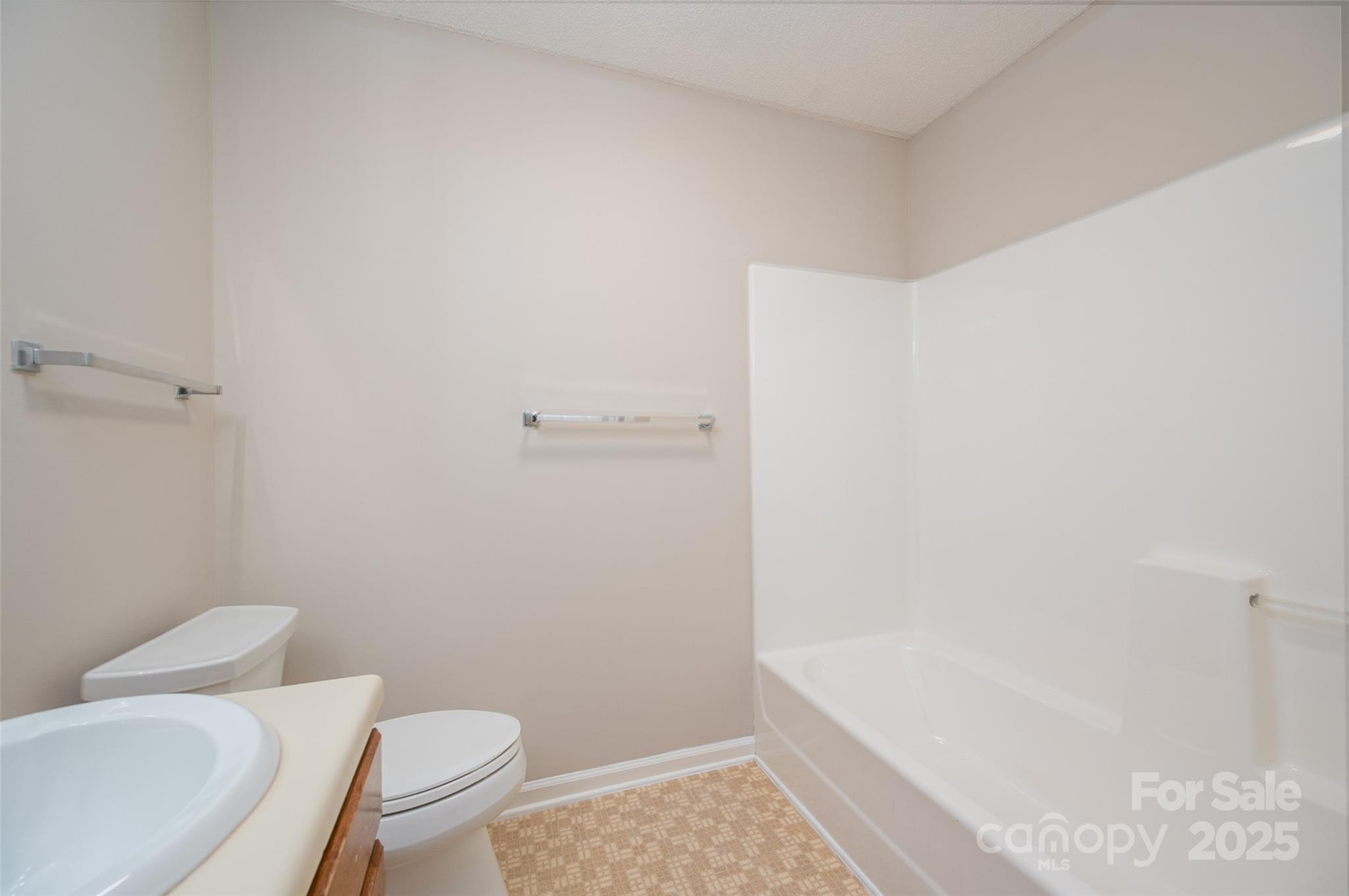 Hunt Club - Residential