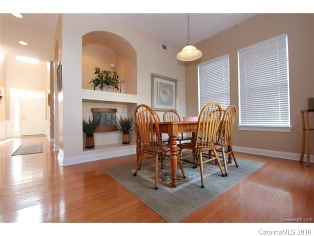 Macaulay - Residential Lease