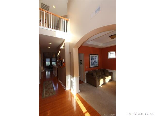 Macaulay - Residential Lease