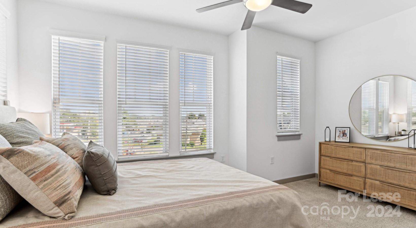 Charlotte, North Carolina 28217, United States, 2 Bedrooms Bedrooms, ,3 BathroomsBathrooms,Residential,Active,44191