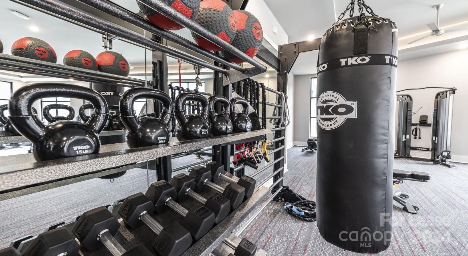 Charlotte, North Carolina 28217, United States, 2 Bedrooms Bedrooms, ,3 BathroomsBathrooms,Residential,Active,44191