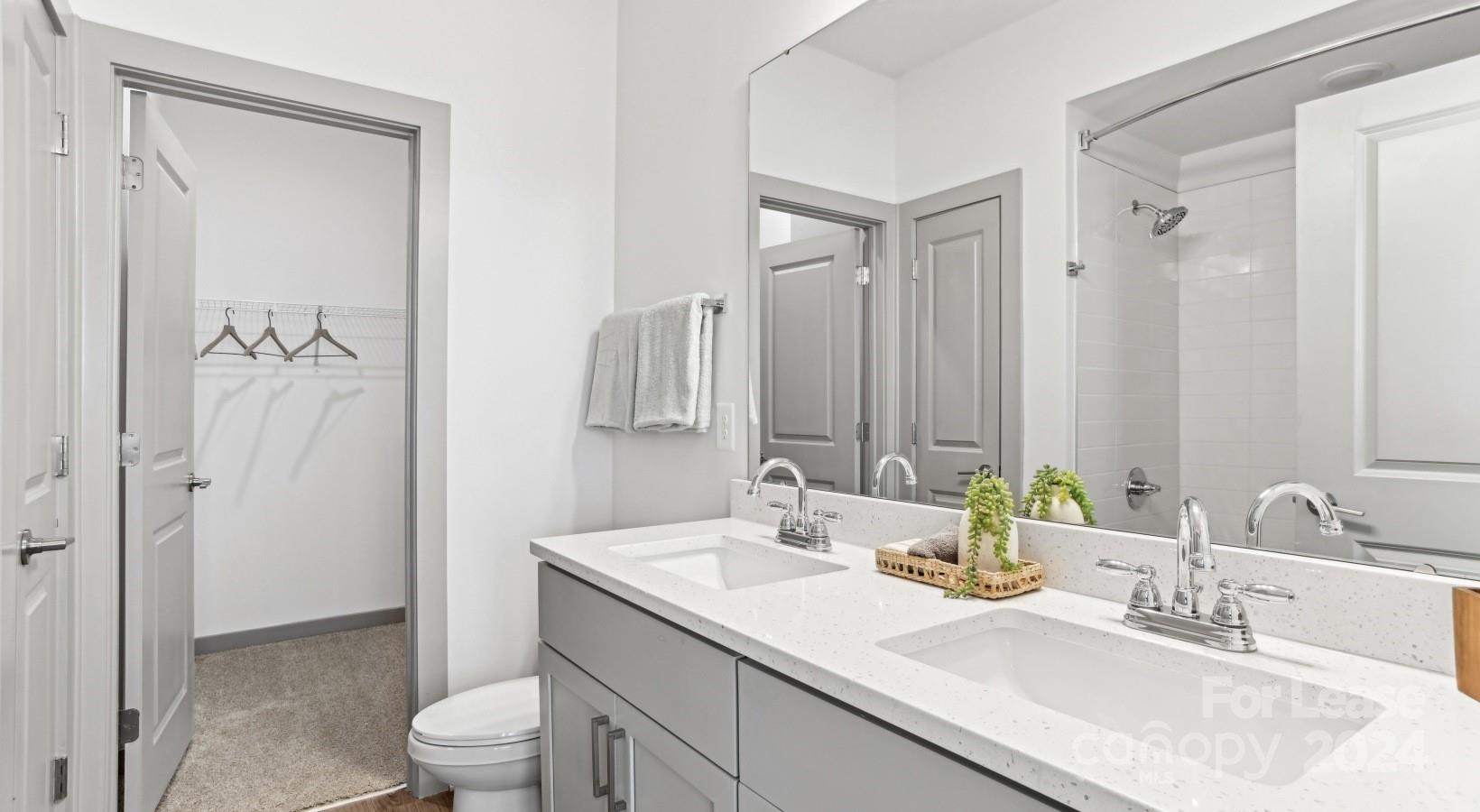 Charlotte, North Carolina 28217, United States, 2 Bedrooms Bedrooms, ,3 BathroomsBathrooms,Residential,Active,44191