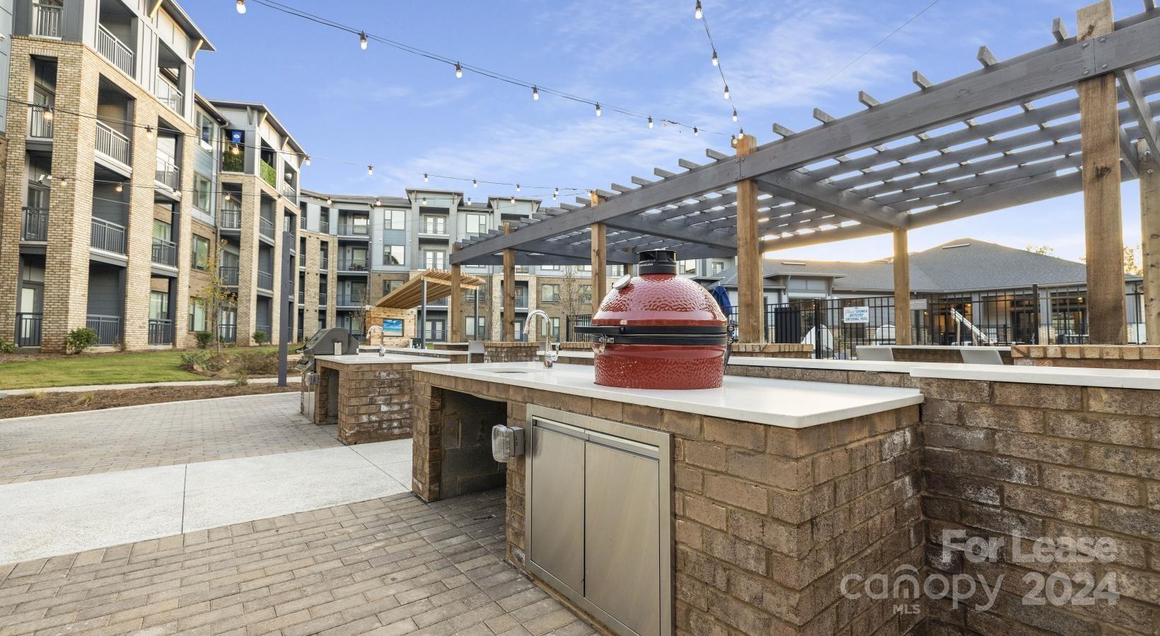 Charlotte, North Carolina 28217, United States, 2 Bedrooms Bedrooms, ,3 BathroomsBathrooms,Residential,Active,44191