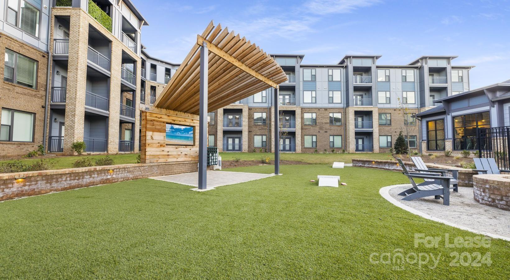 Charlotte, North Carolina 28217, United States, 2 Bedrooms Bedrooms, ,3 BathroomsBathrooms,Residential,Active,44191