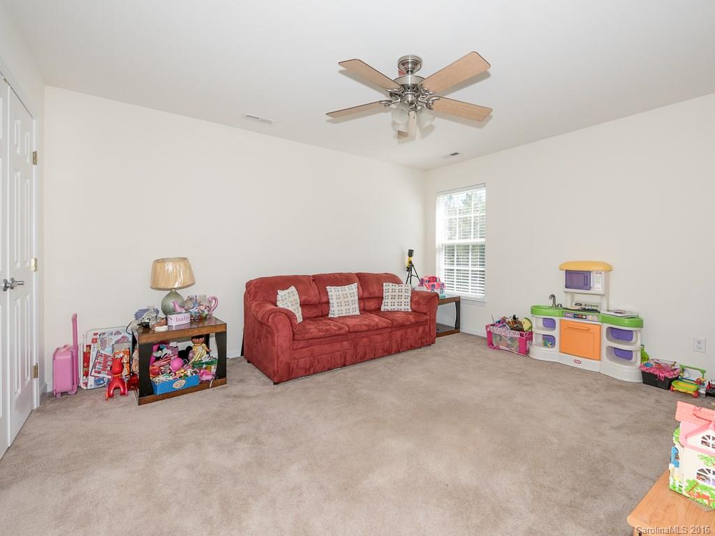 Brandon Oaks - Residential