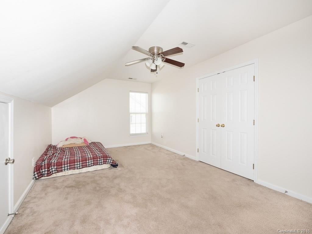 Brandon Oaks - Residential