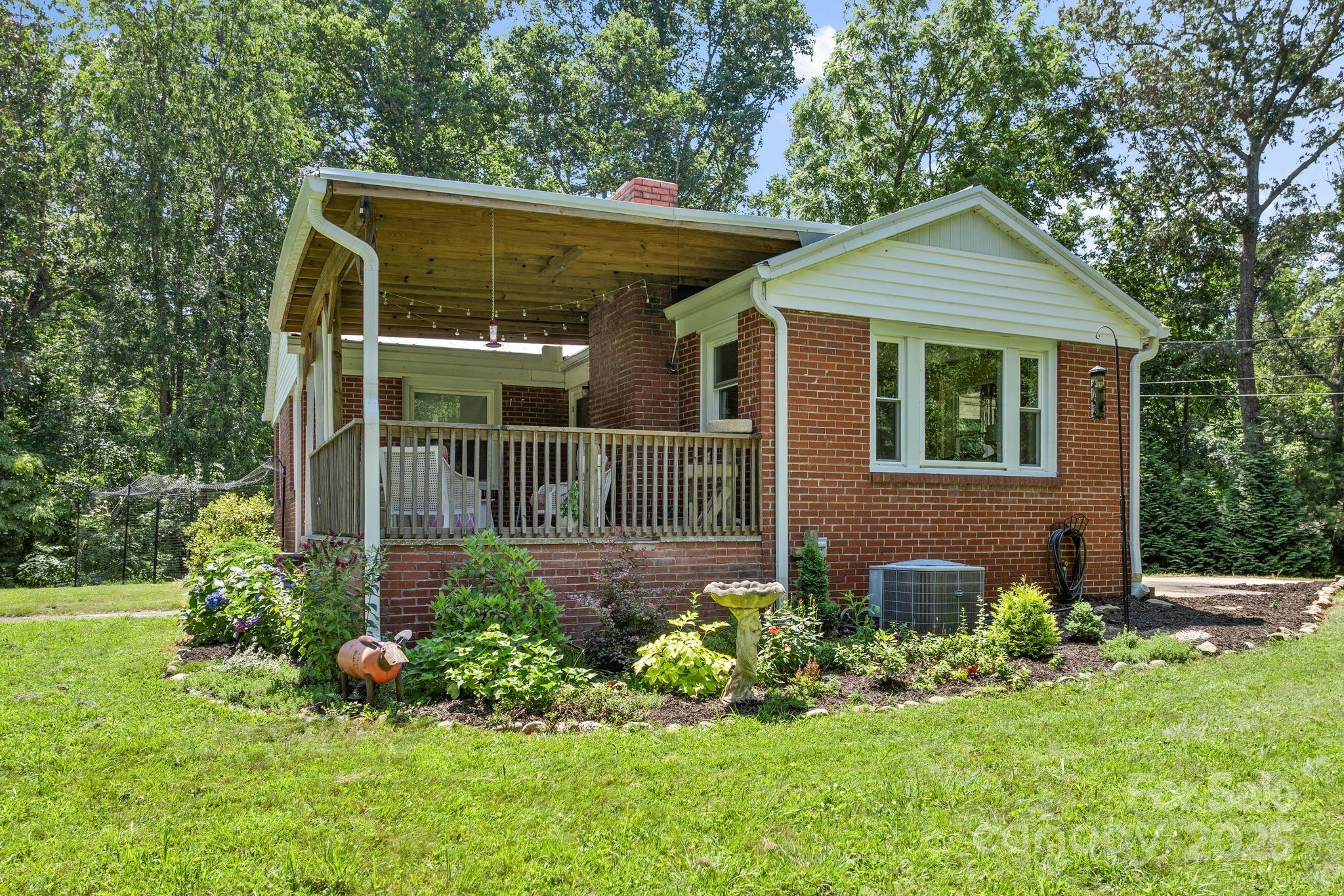 1215 Upper Brush Creek Road