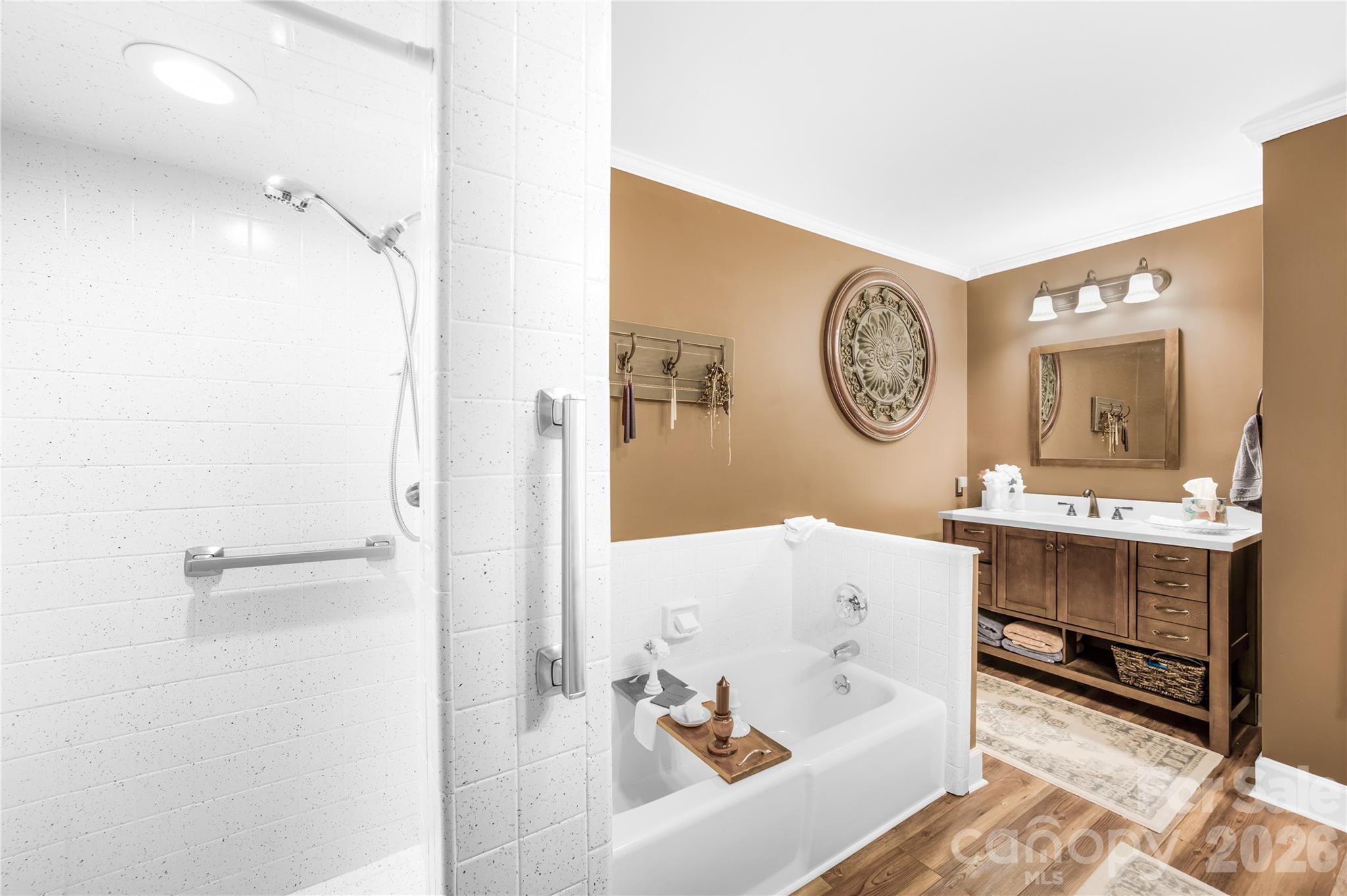 Country Club Hills - Residential
