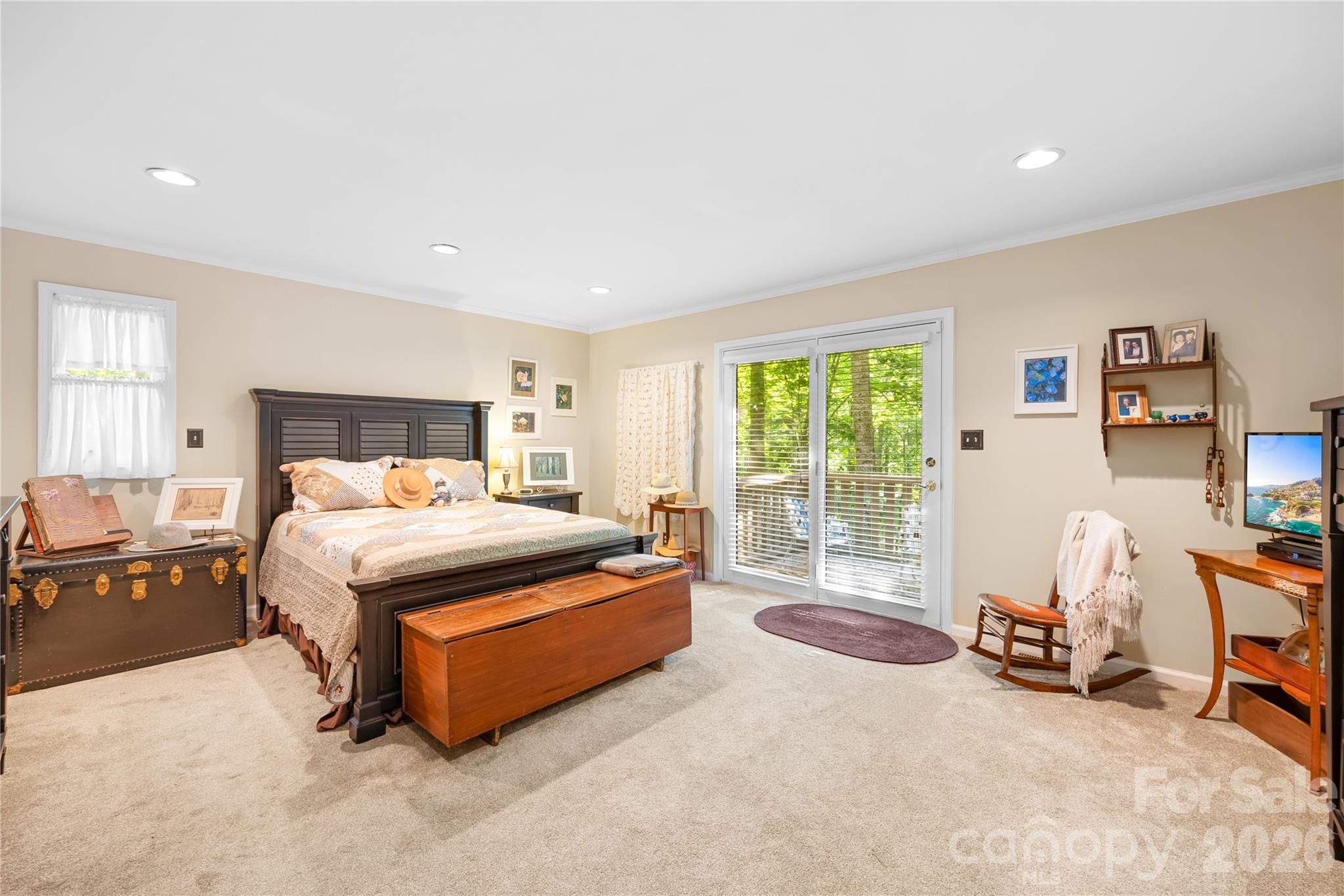 Country Club Hills - Residential