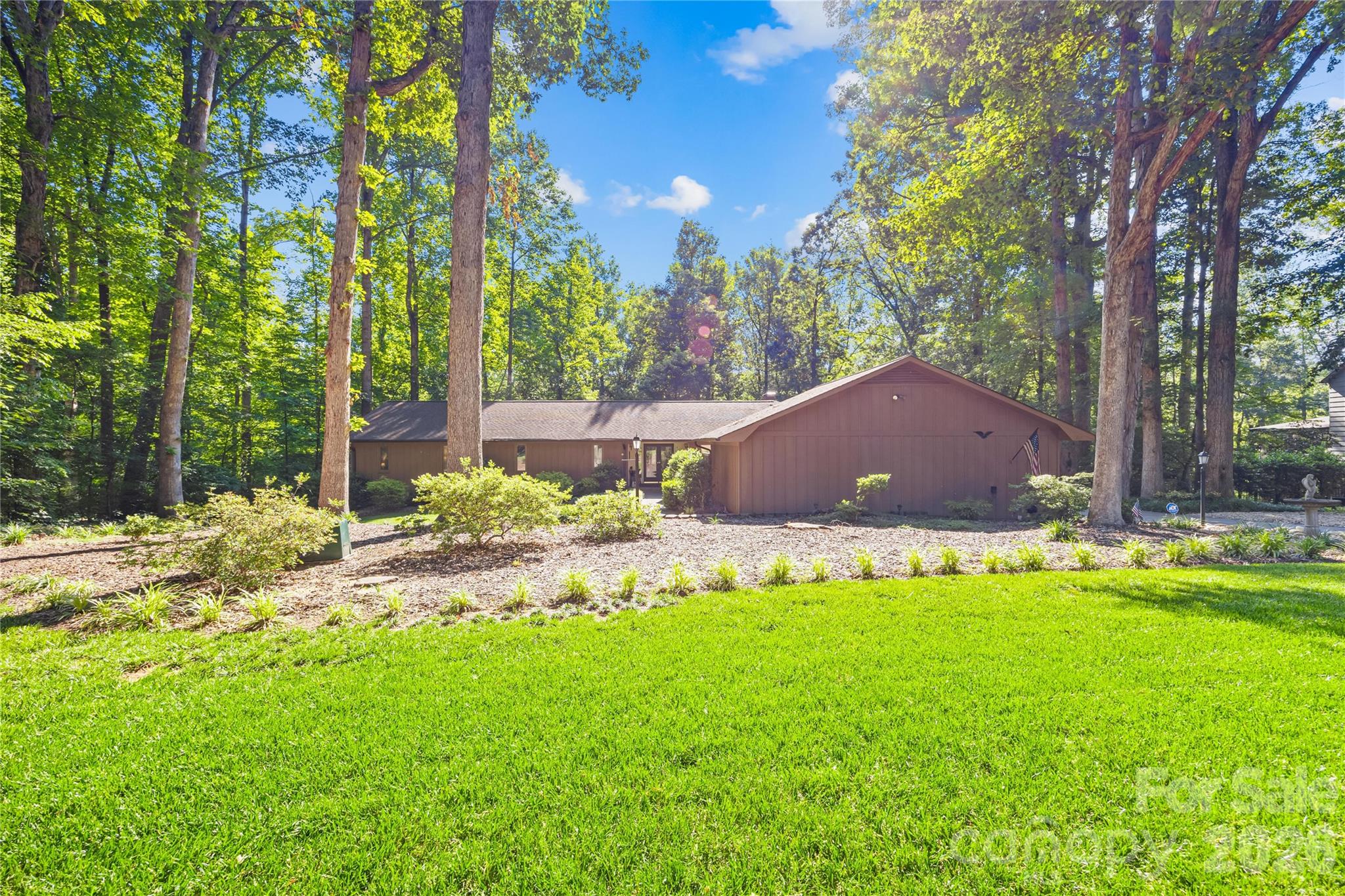 Country Club Hills - Residential