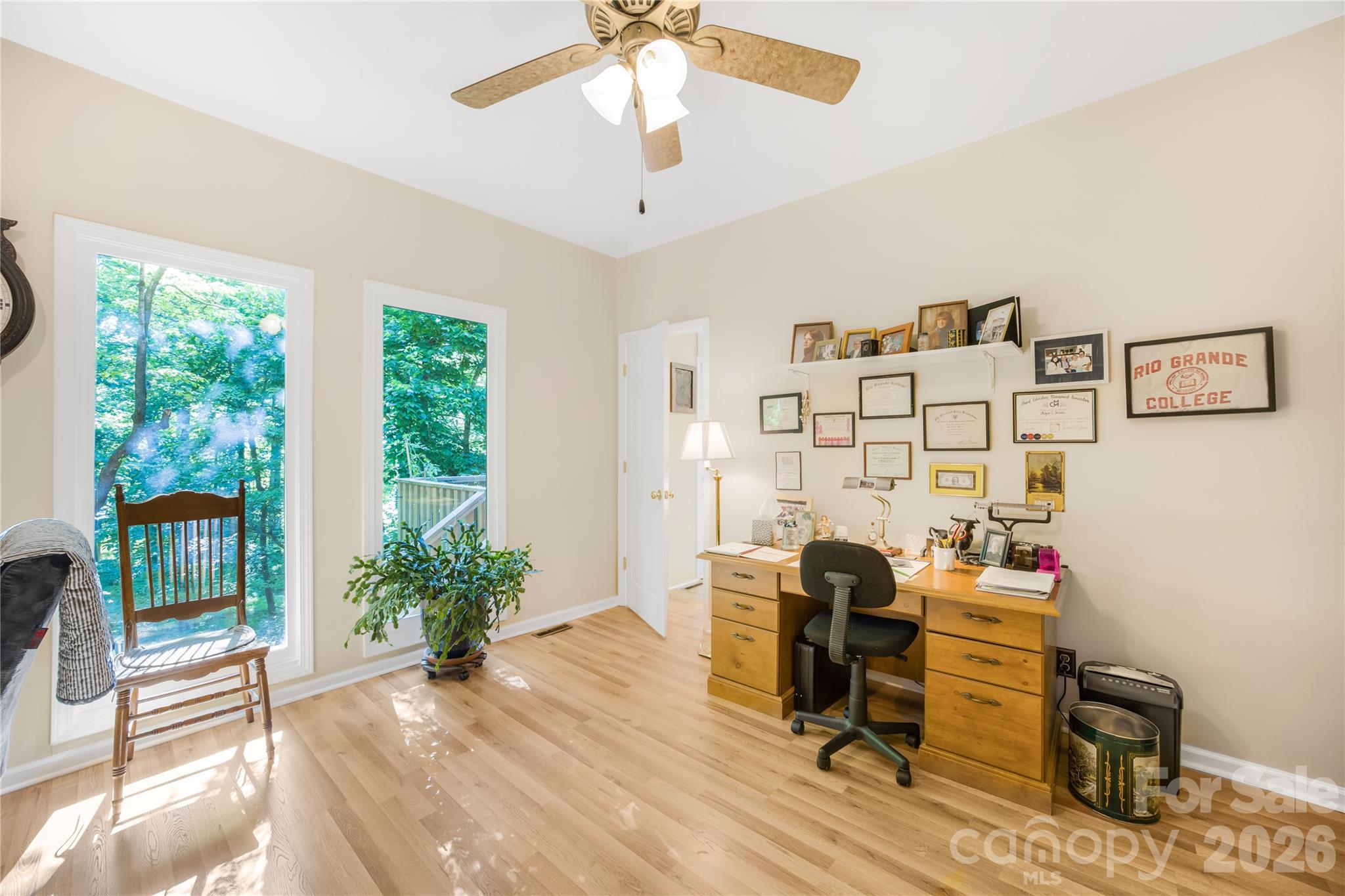 Country Club Hills - Residential