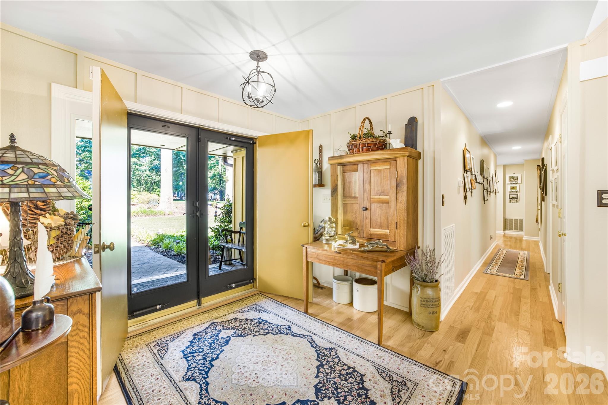 Country Club Hills - Residential
