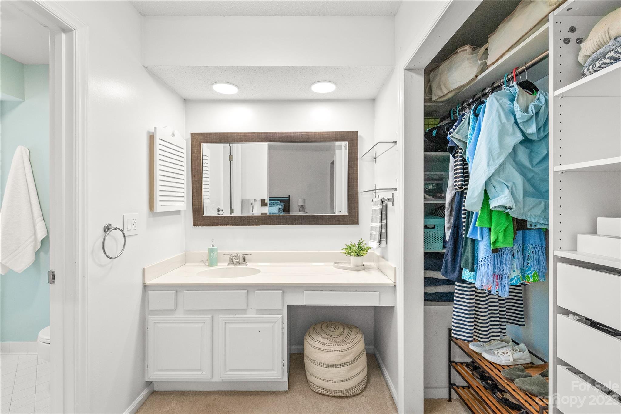 Oak Creek Estates - Residential