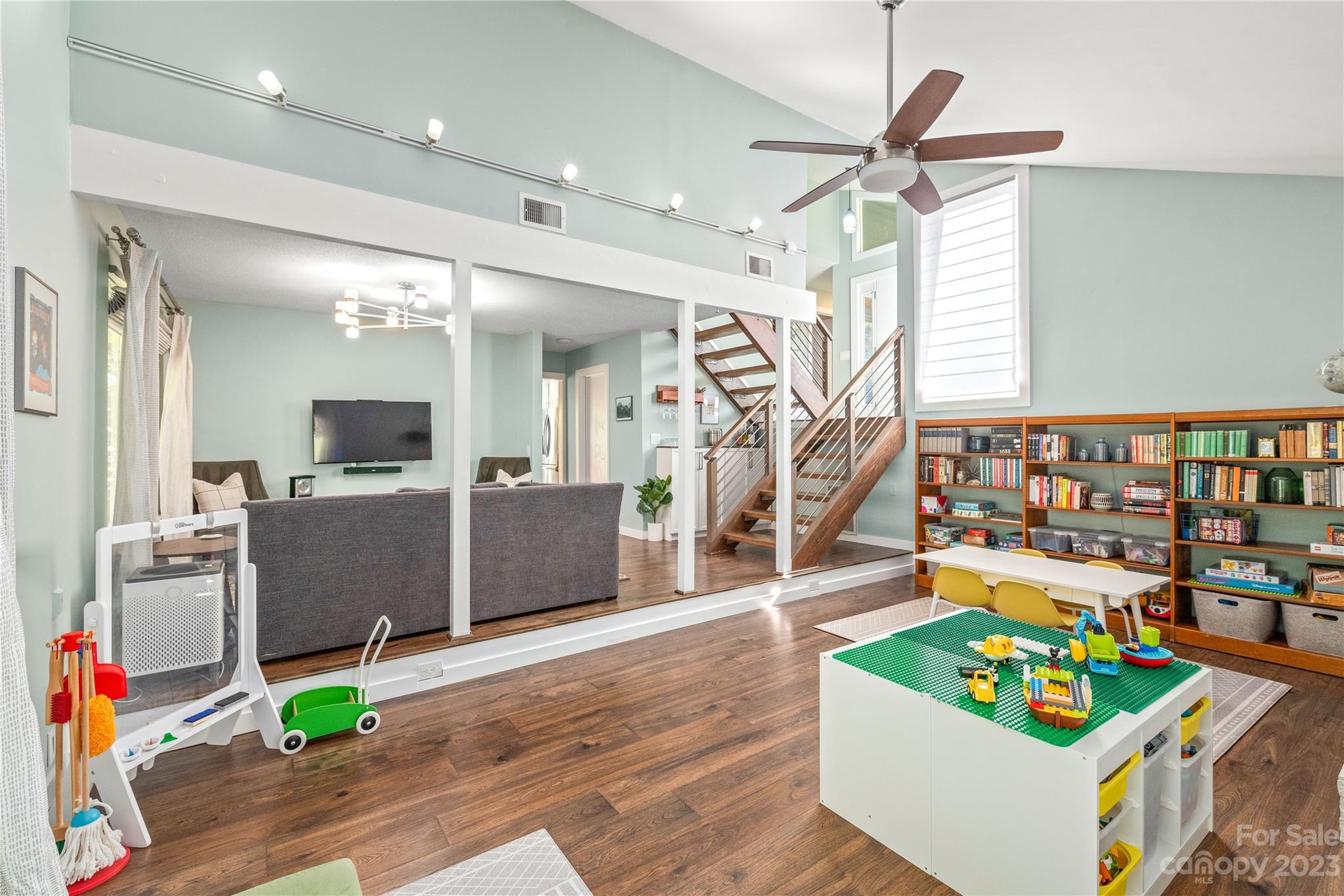 Oak Creek Estates - Residential