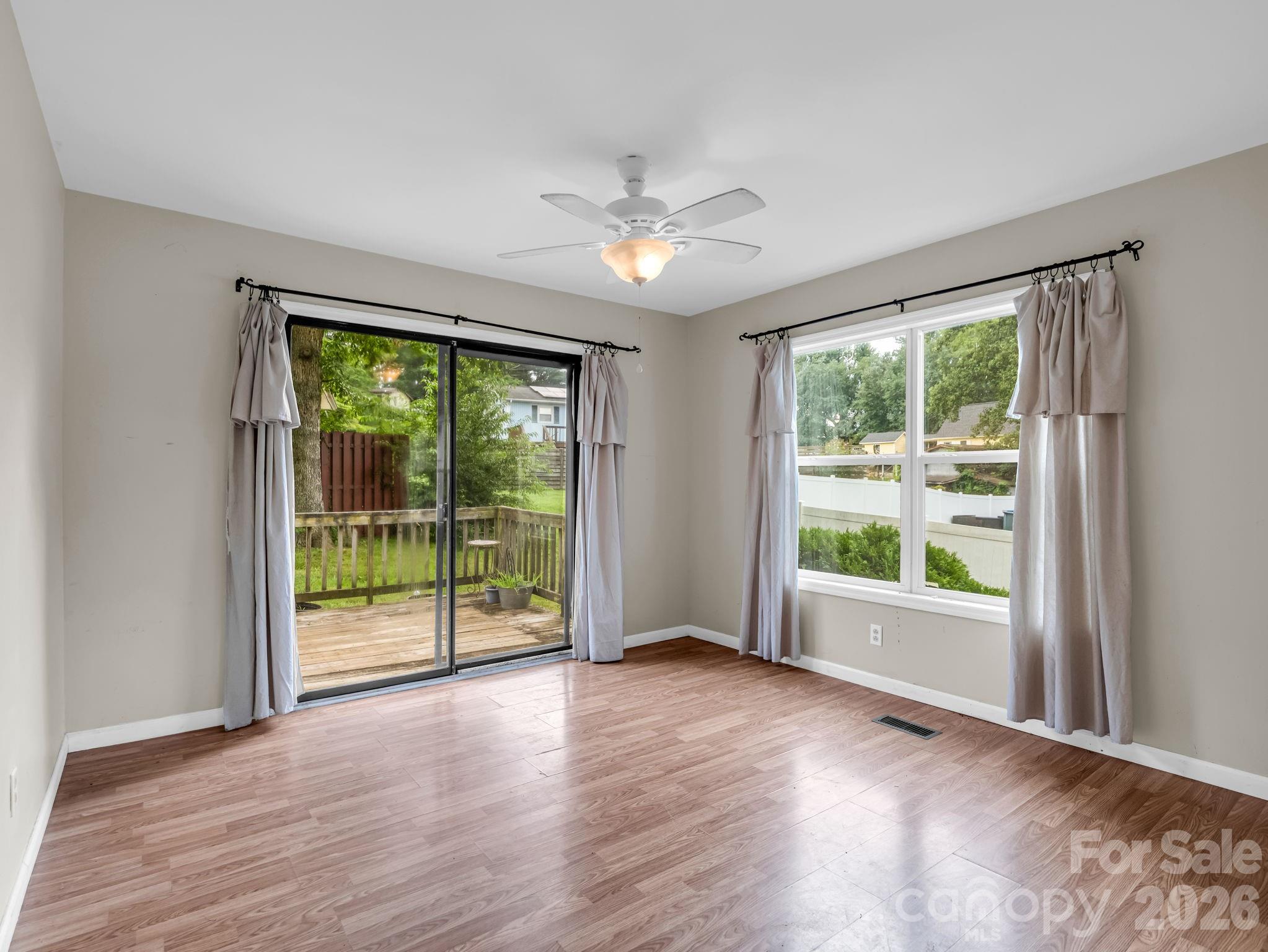 1 Lakewood Road