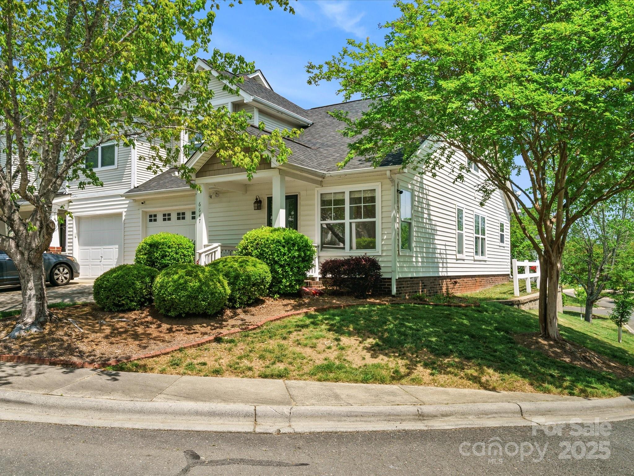6647 Vlosi Drive