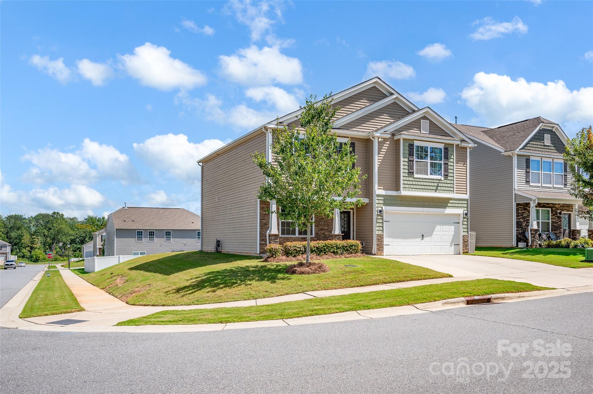 147 Kingsway Drive