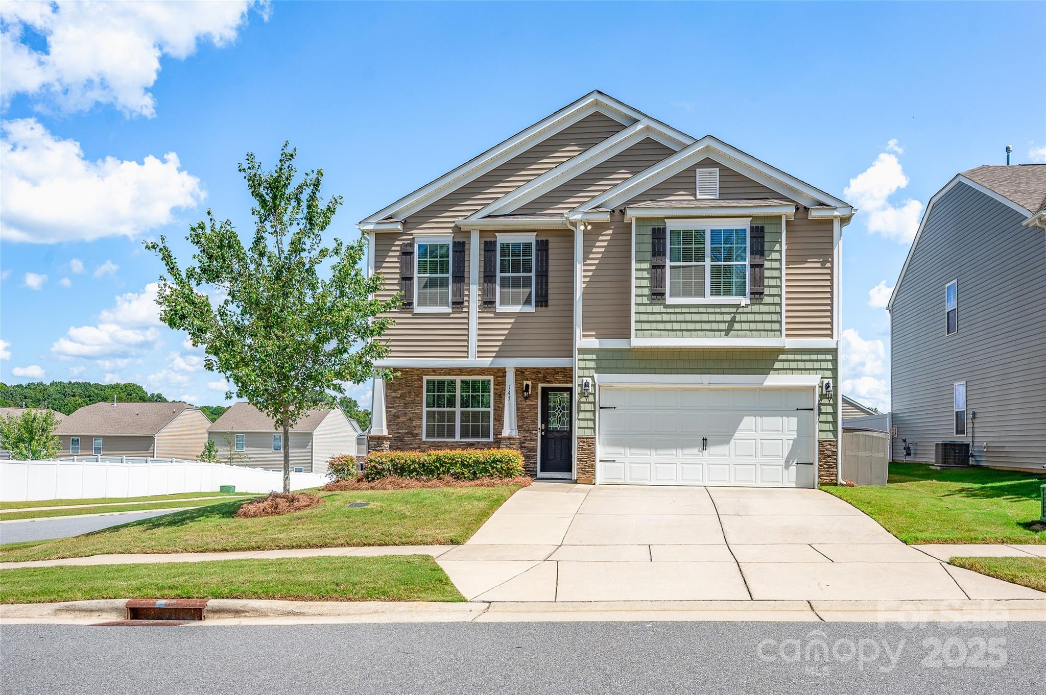 147 Kingsway Drive