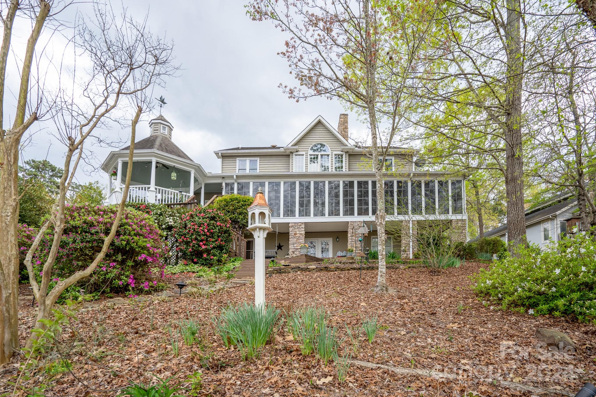 Uwharrie Point - Residential