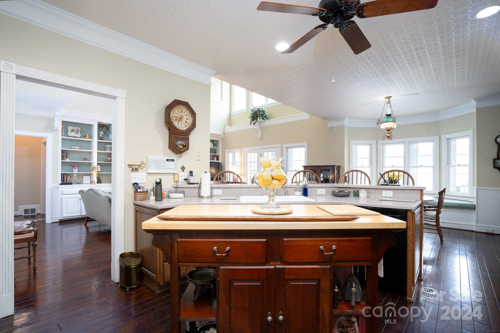 Uwharrie Point - Residential