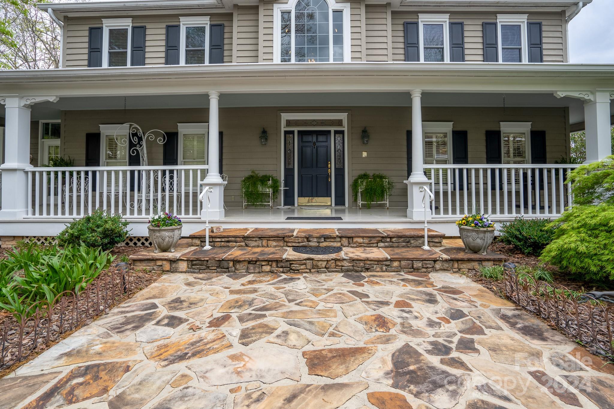 Uwharrie Point - Residential