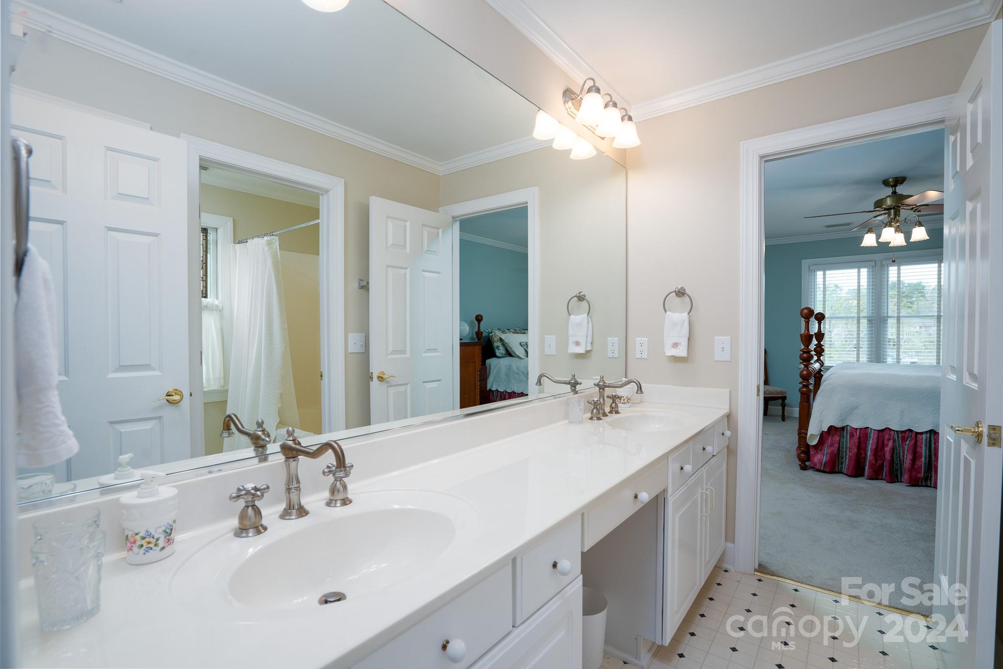 Uwharrie Point - Residential