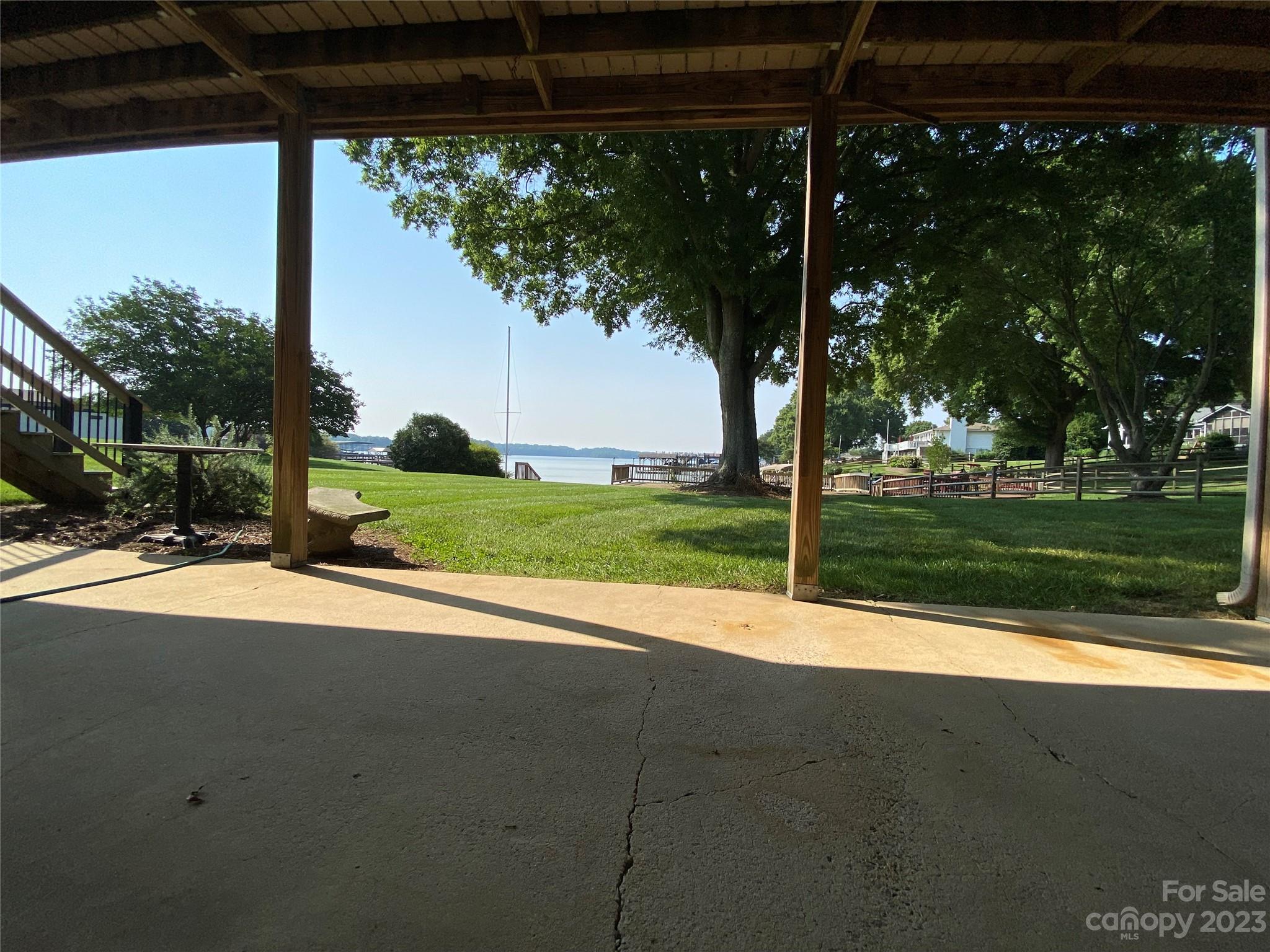 Imperial Point - Residential