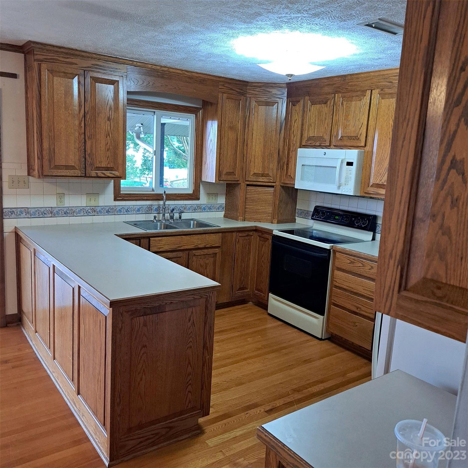 Imperial Point - Residential