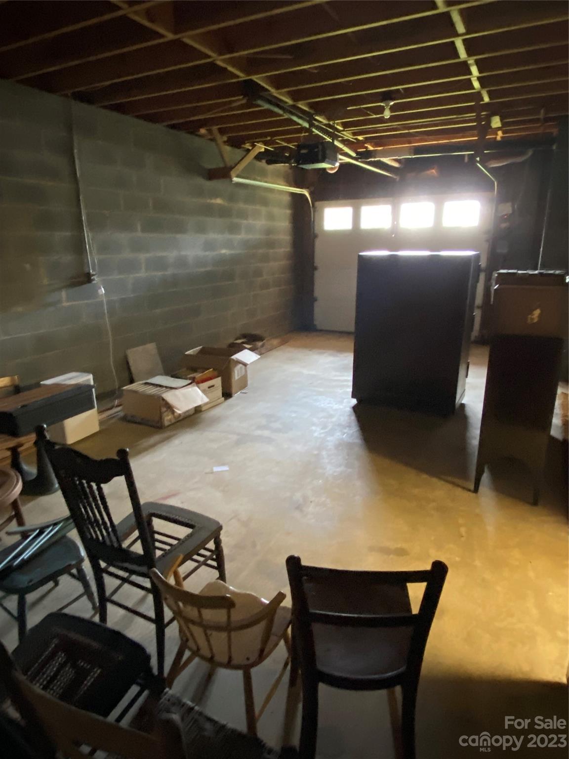 Imperial Point - Residential