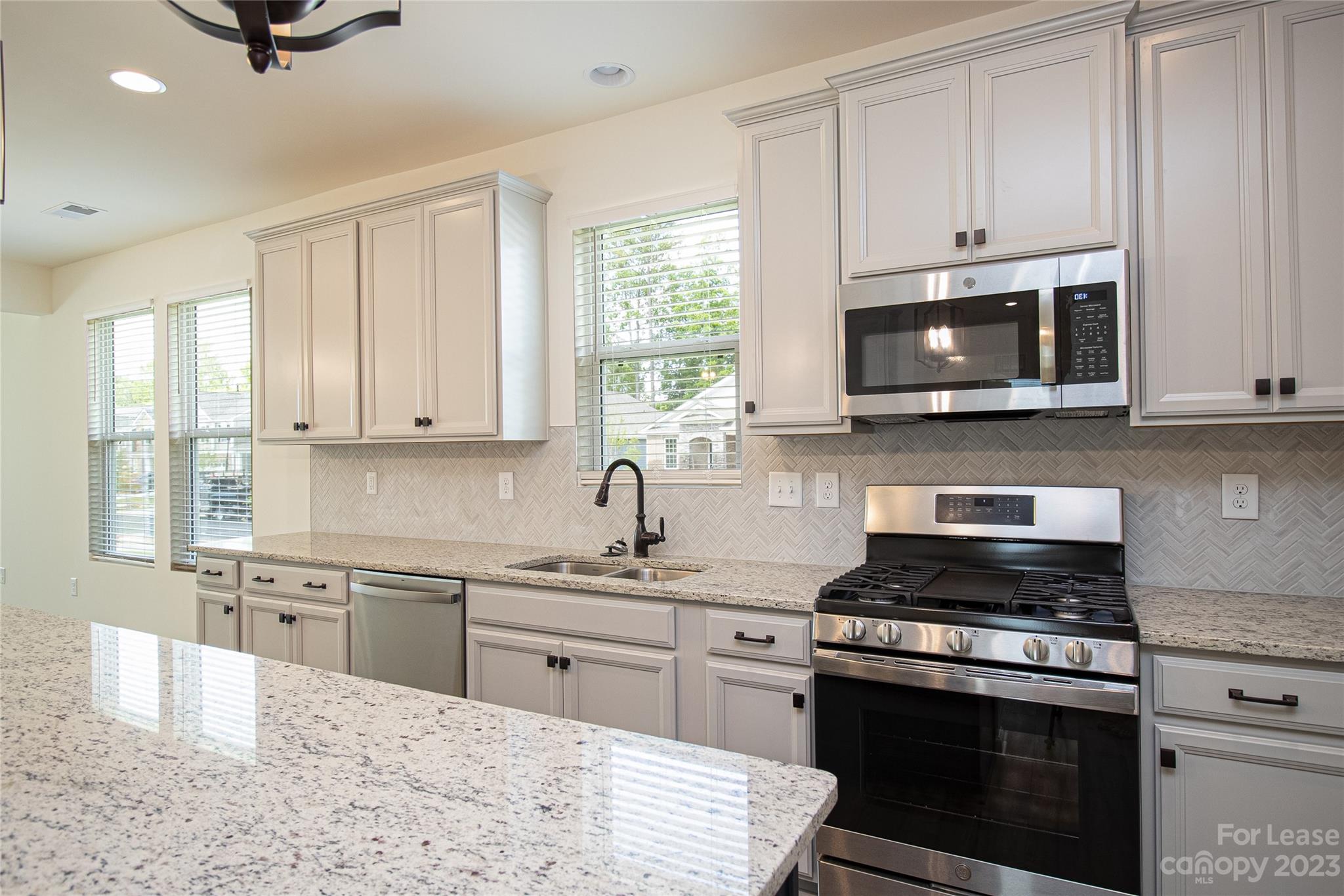 Heritage - Residential Lease