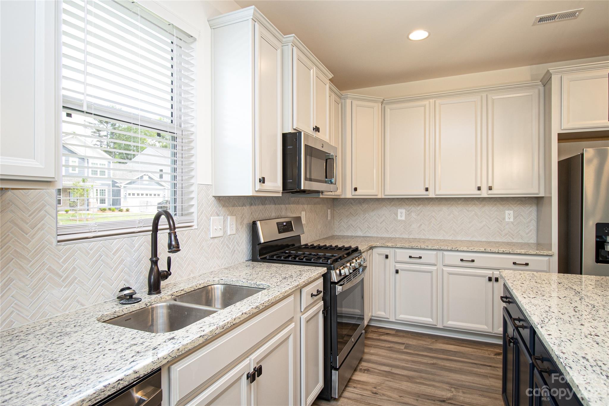 Heritage - Residential Lease