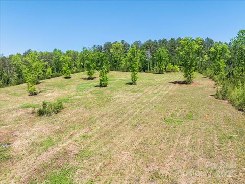 99999 Pea Ridge Road Mill Spring NC 28756