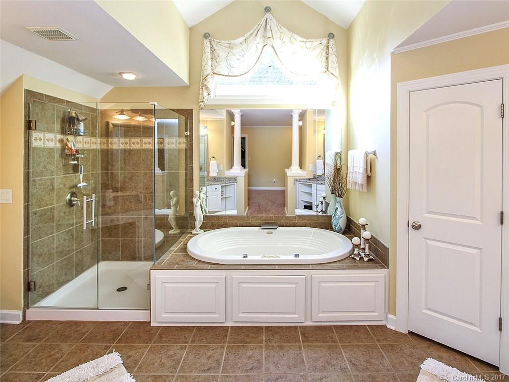 Bridgehampton - Residential