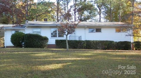 1004 Rollins Avenue Hamlet NC 28345
