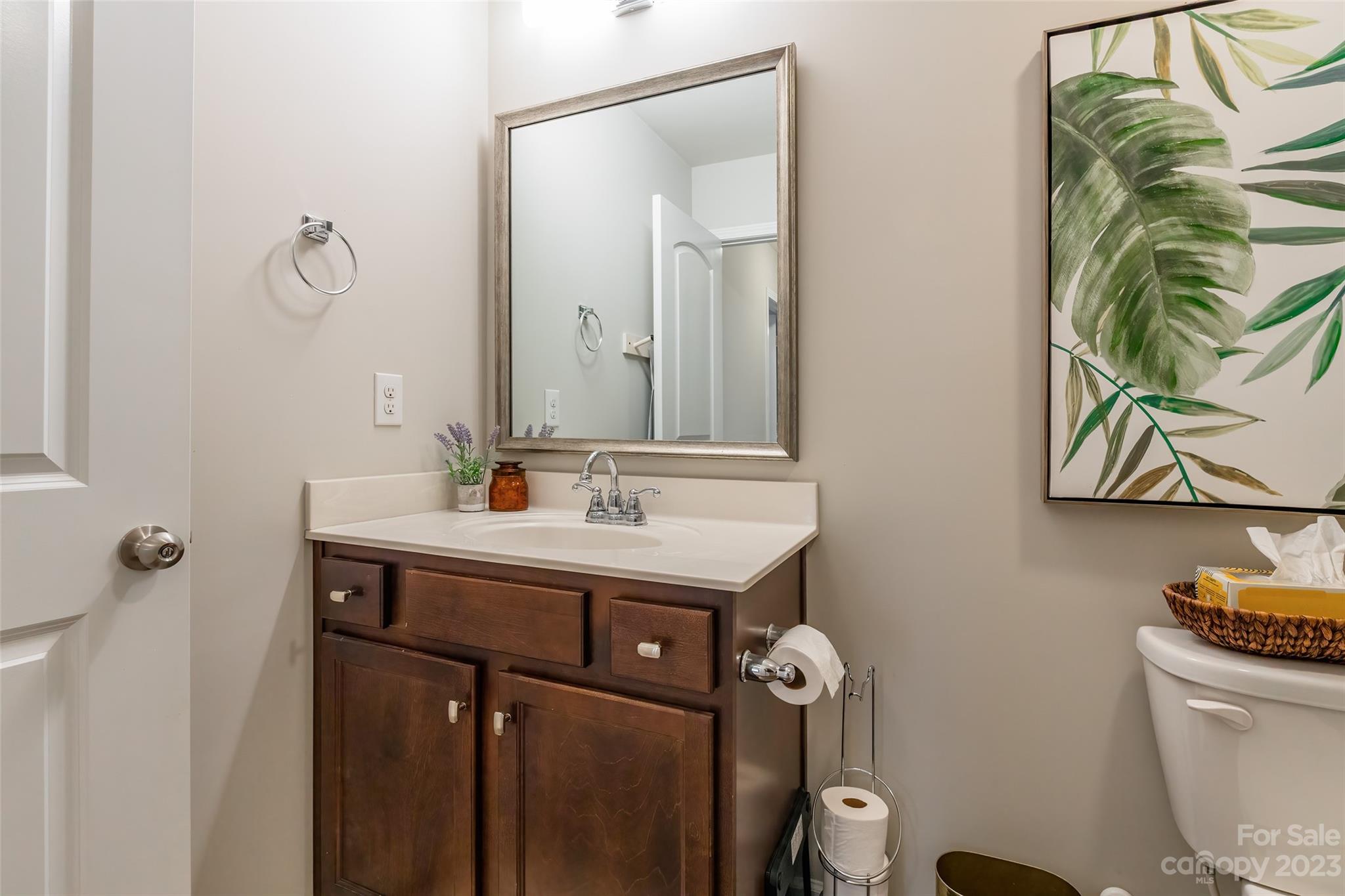 Newport Lakes - Residential