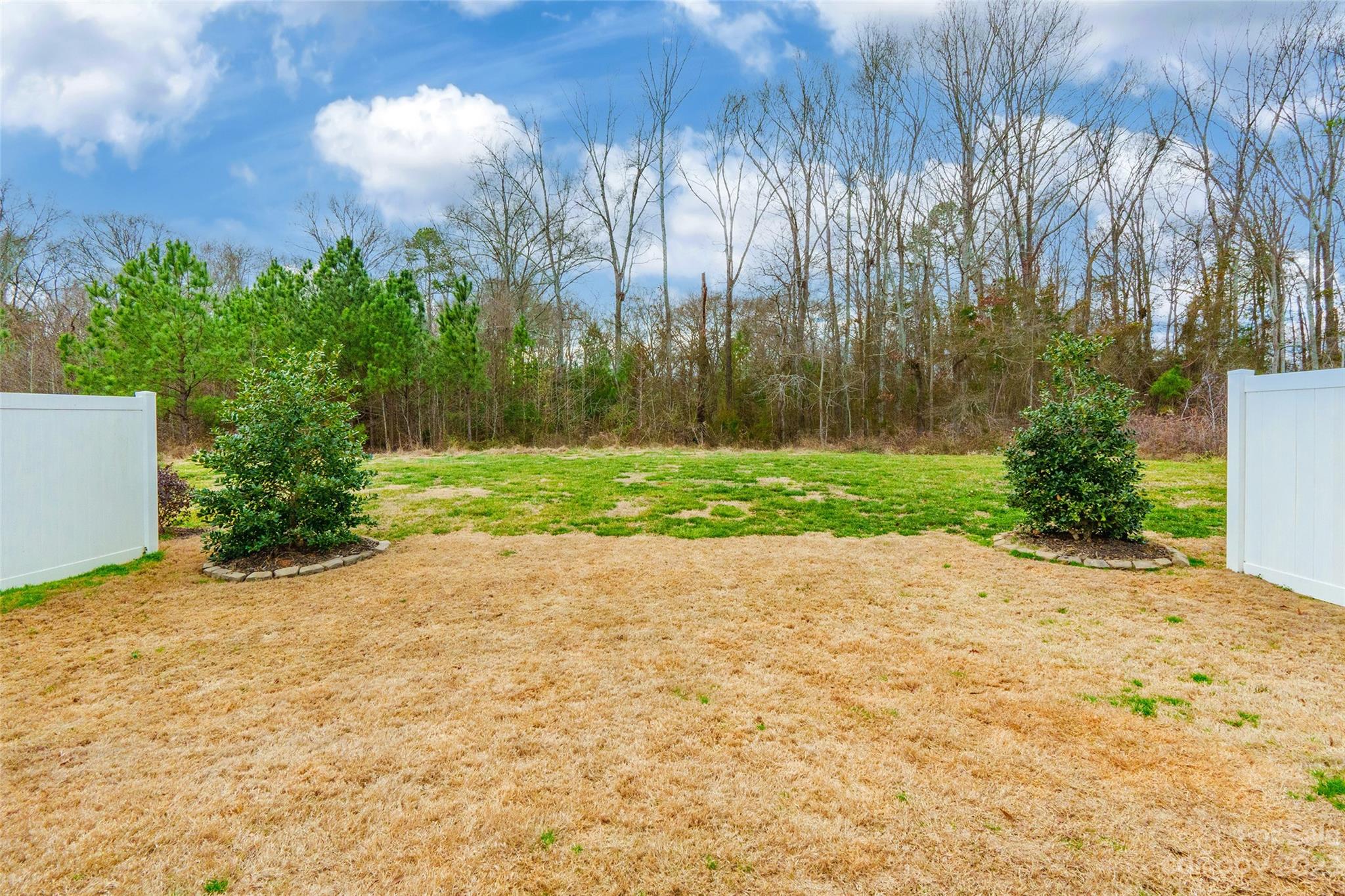 Newport Lakes - Residential