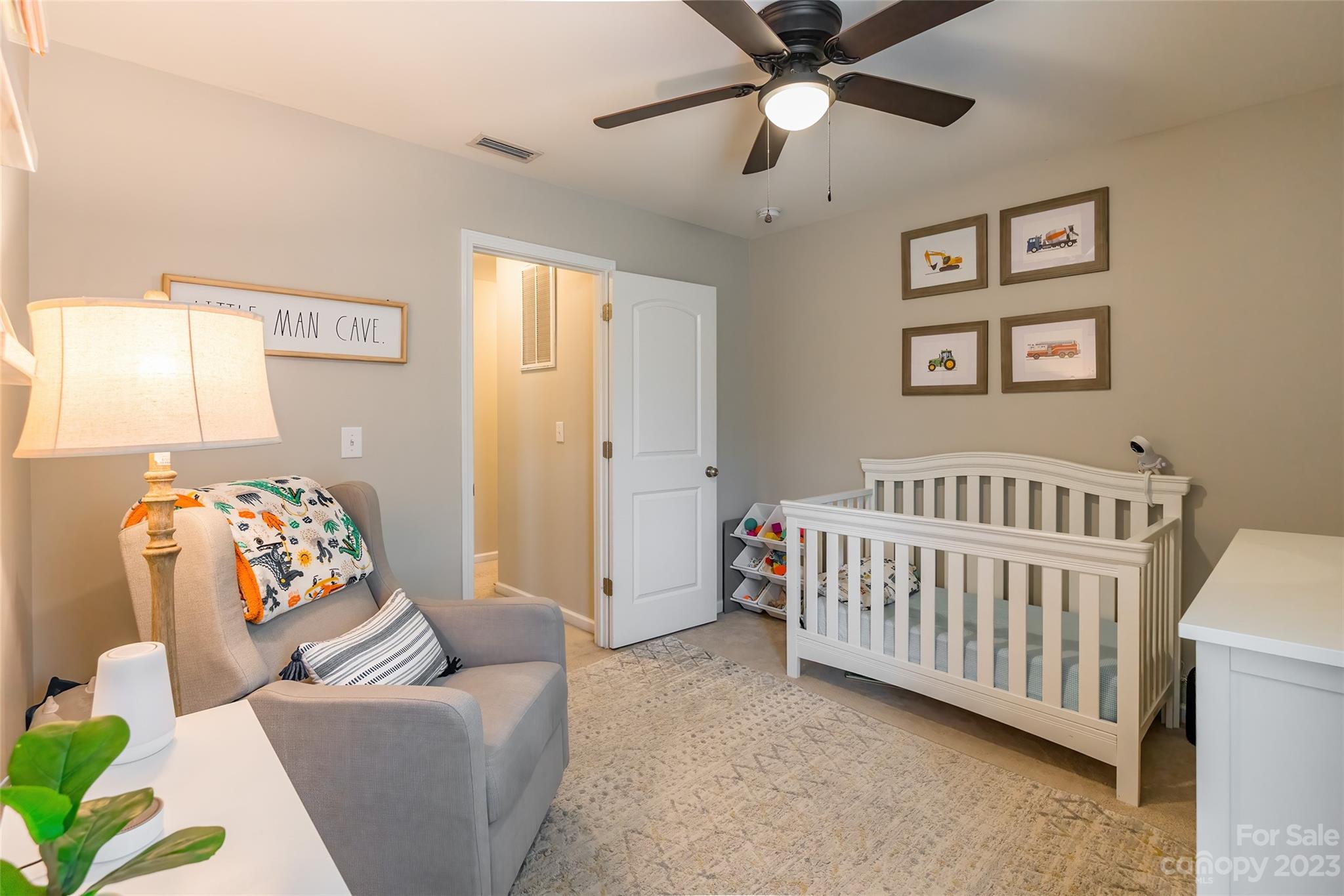 Newport Lakes - Residential