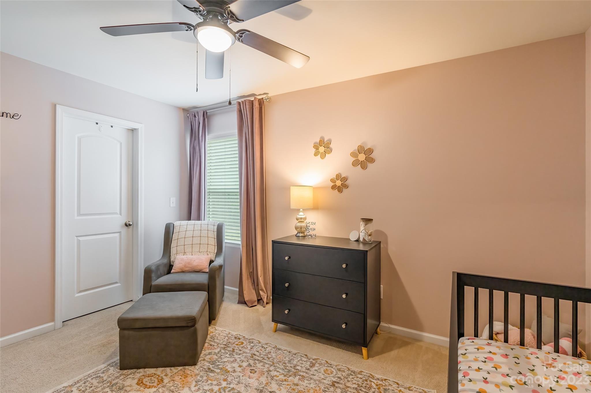 Newport Lakes - Residential