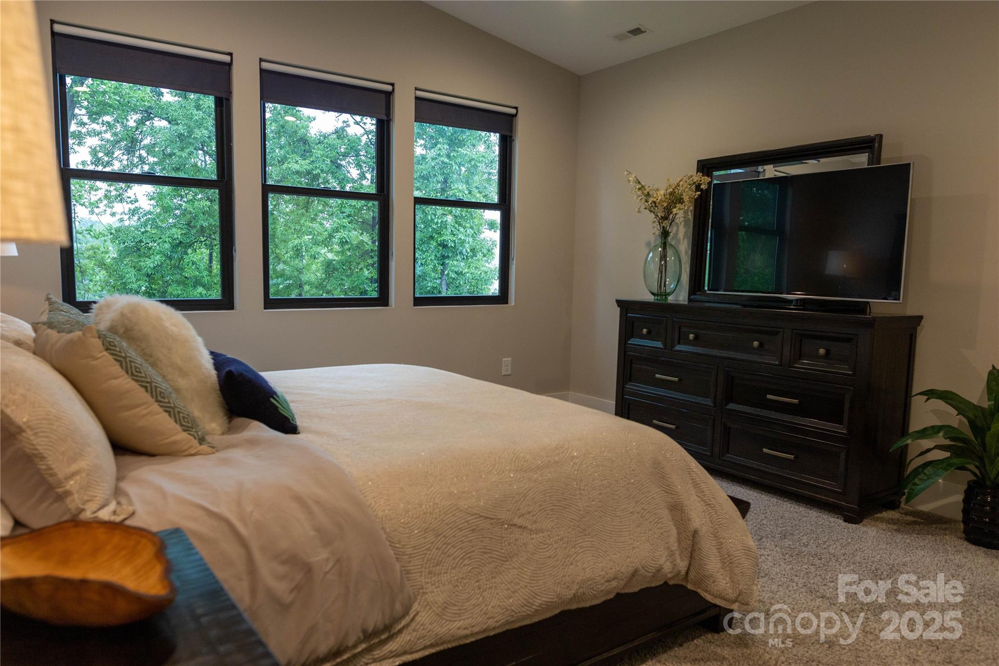 Commodore Peninsula - Residential