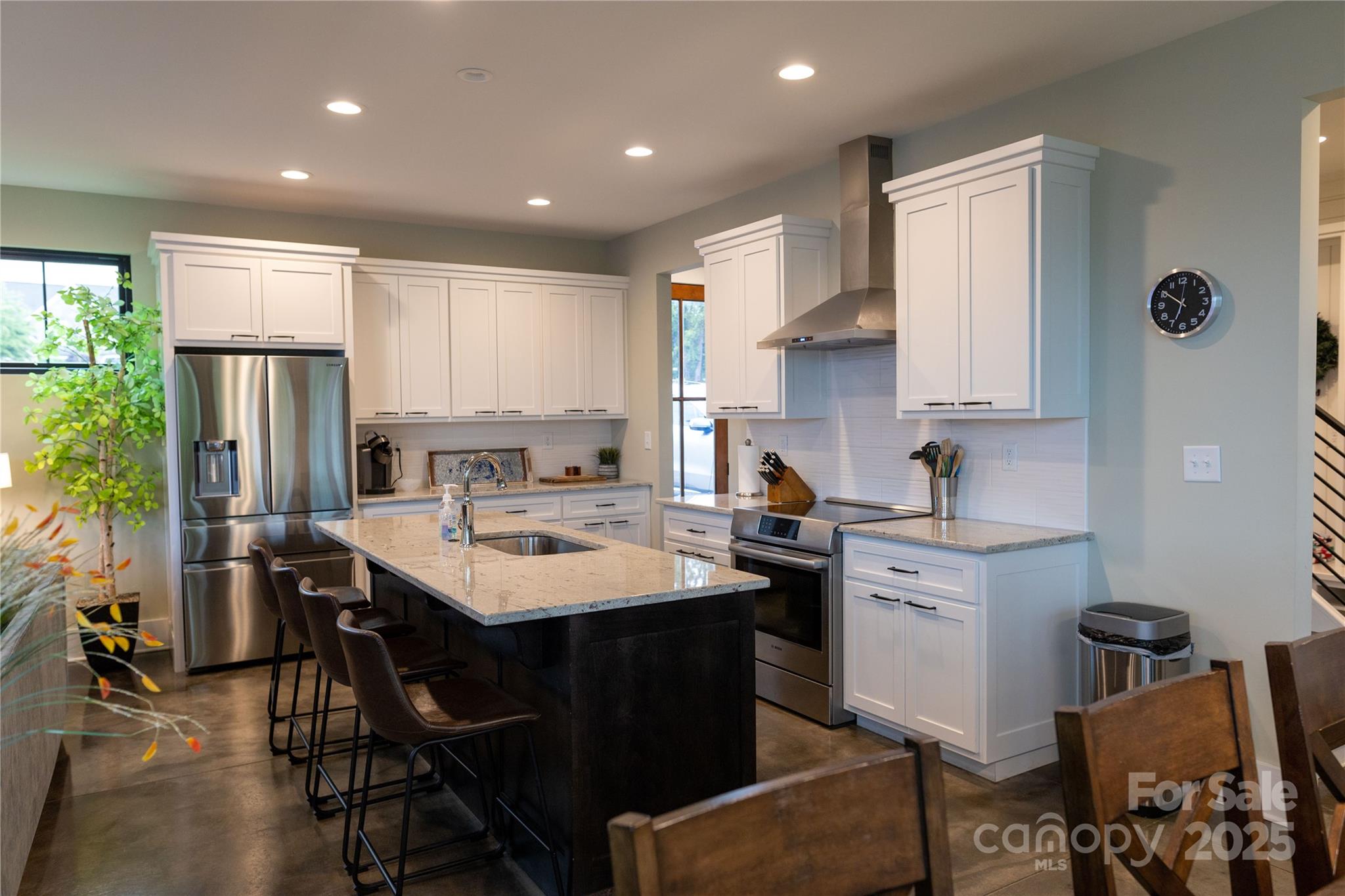 Commodore Peninsula - Residential