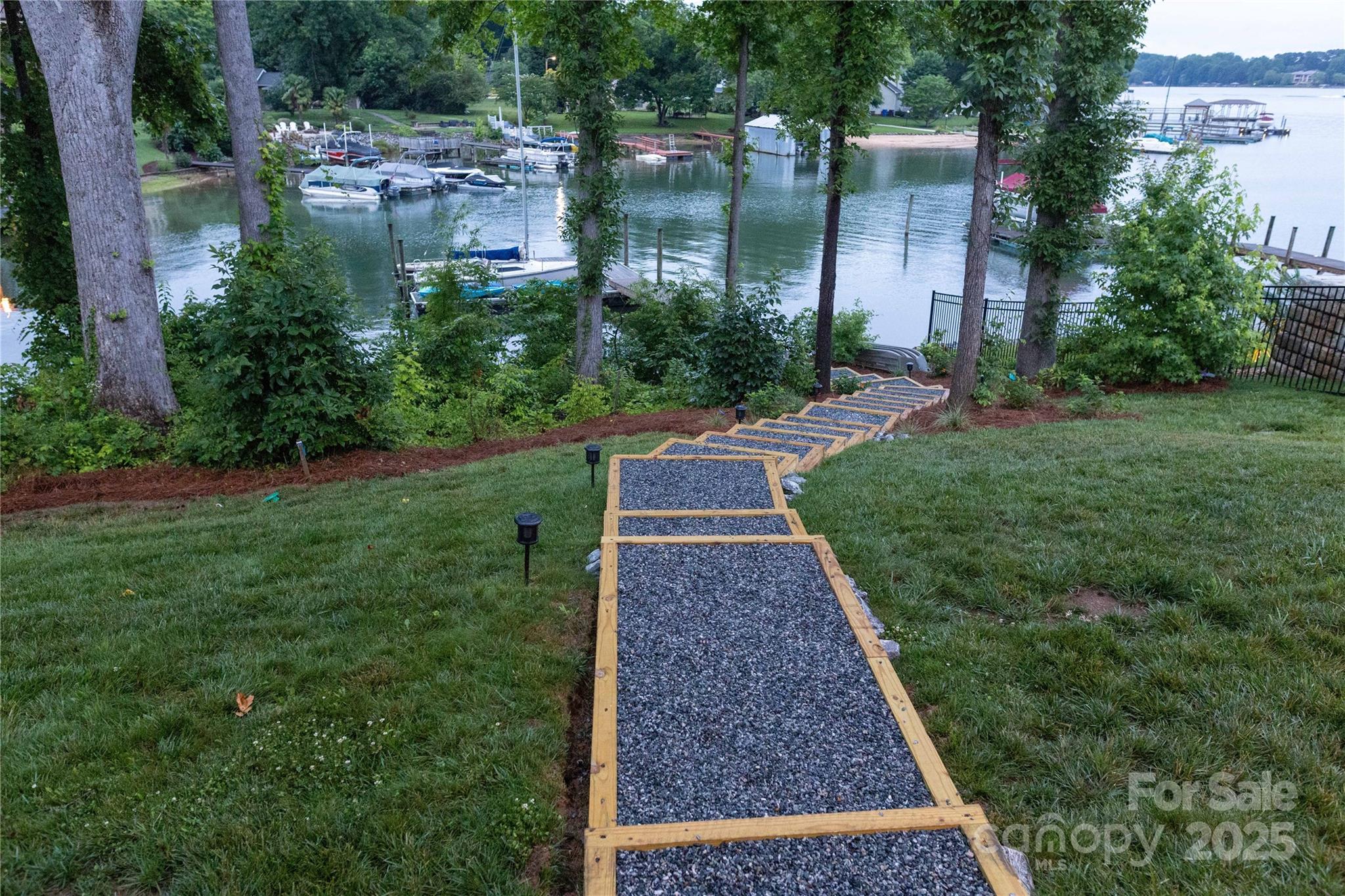 Commodore Peninsula - Residential