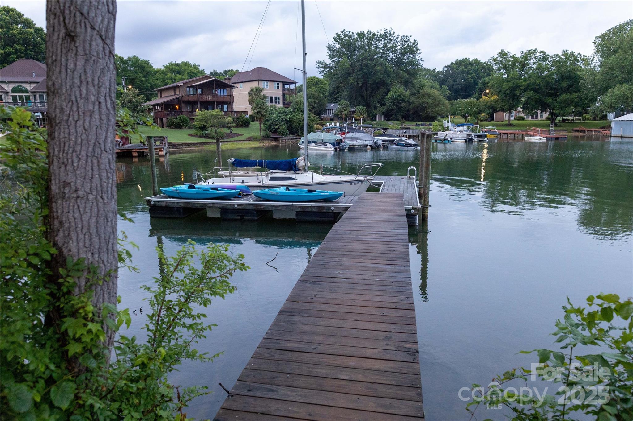 Commodore Peninsula - Residential