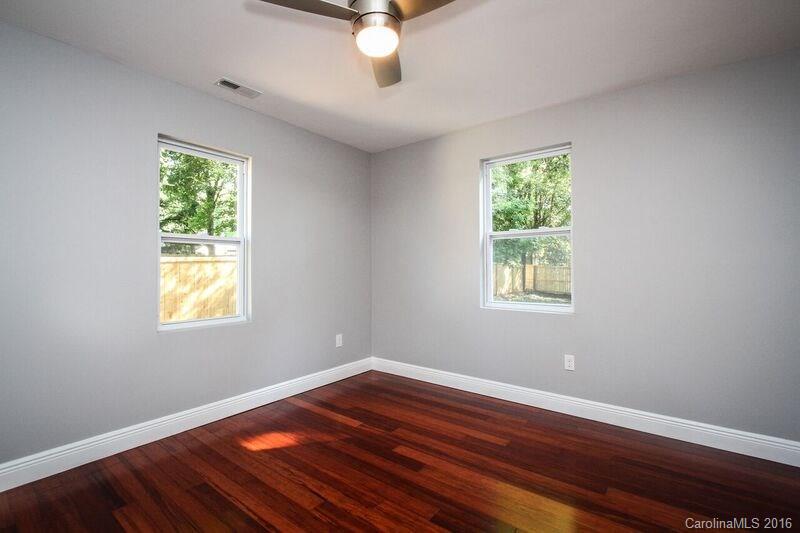 Plaza Acres - Residential