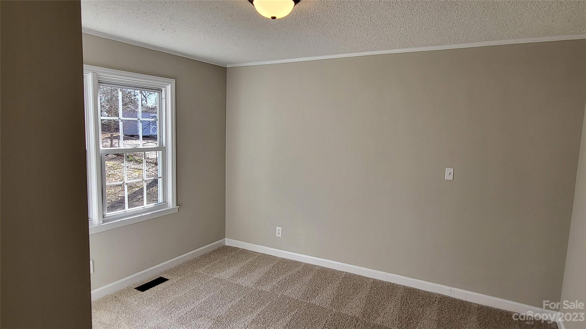 Sunny Hills - Residential