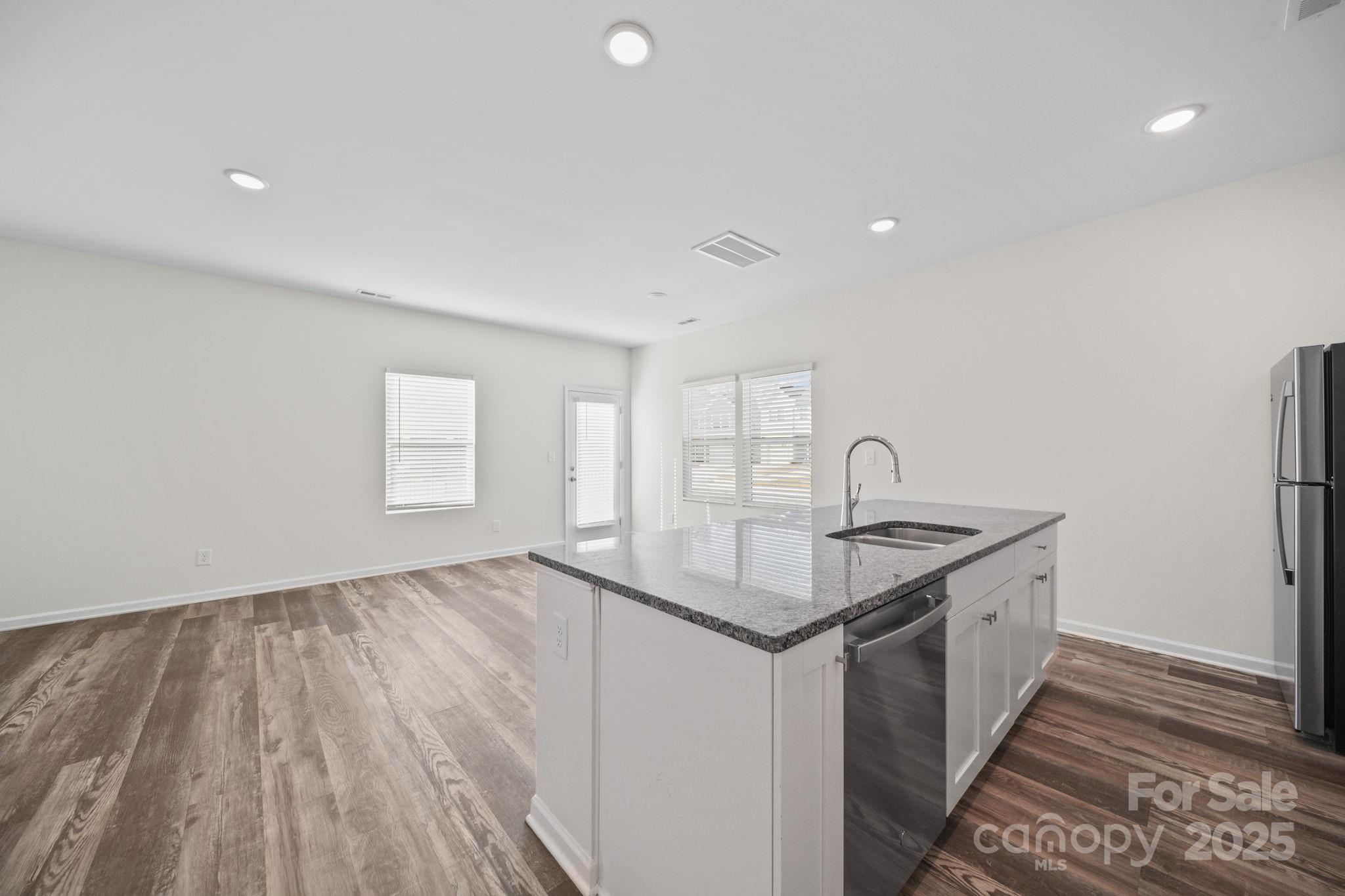 120 Fosters Glen Place