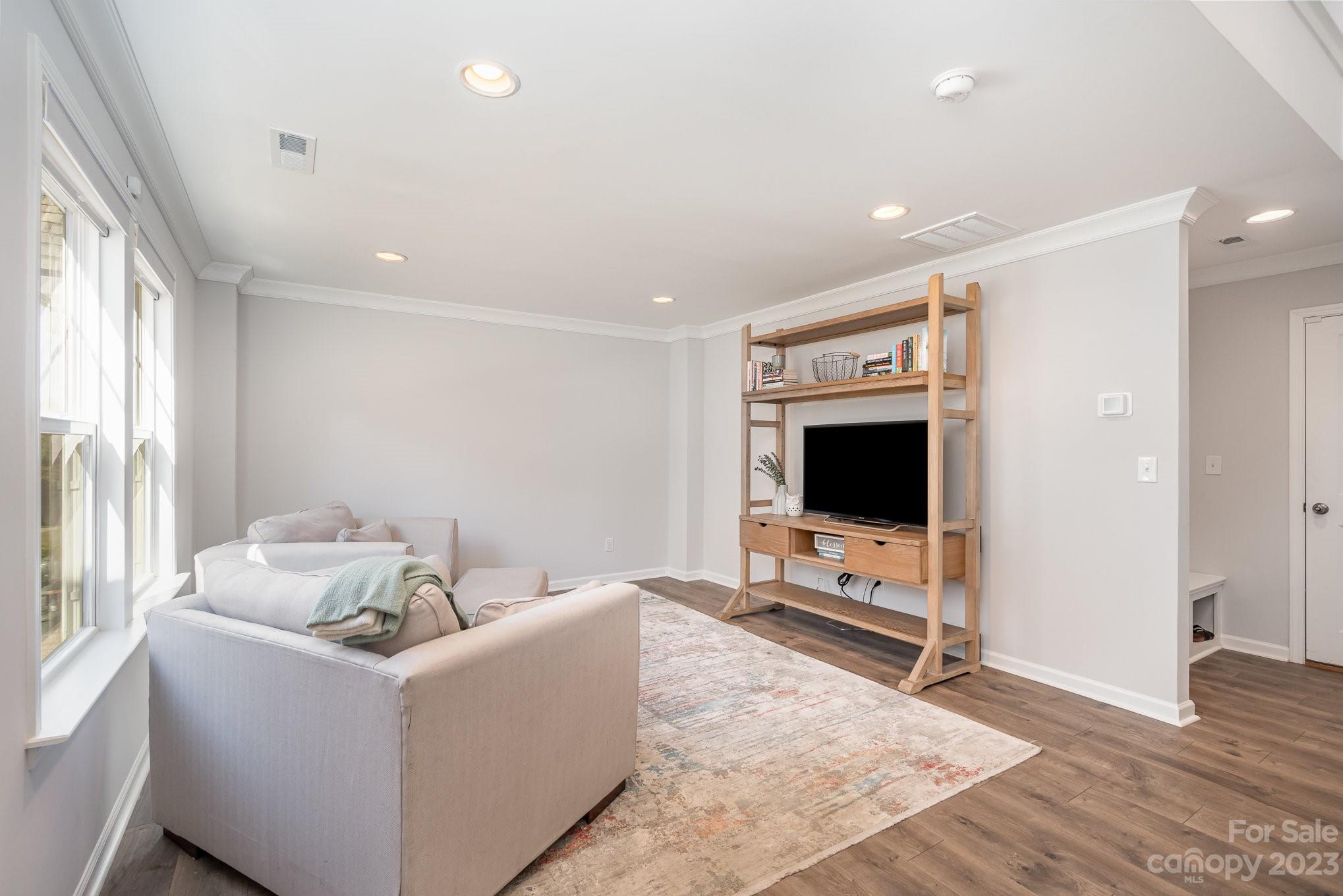 Wendwood Terrace - Residential