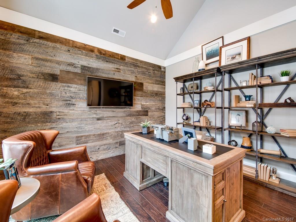 Pinchot Forest - Residential