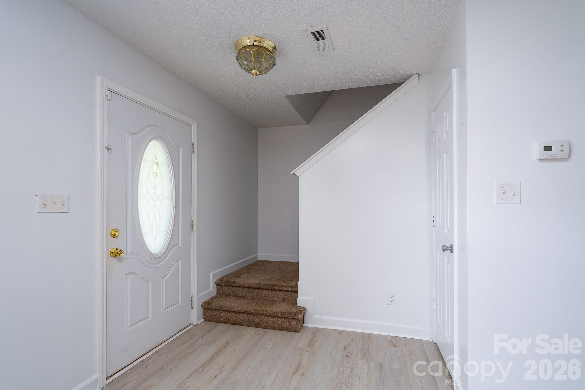 511 Lightspun Lane