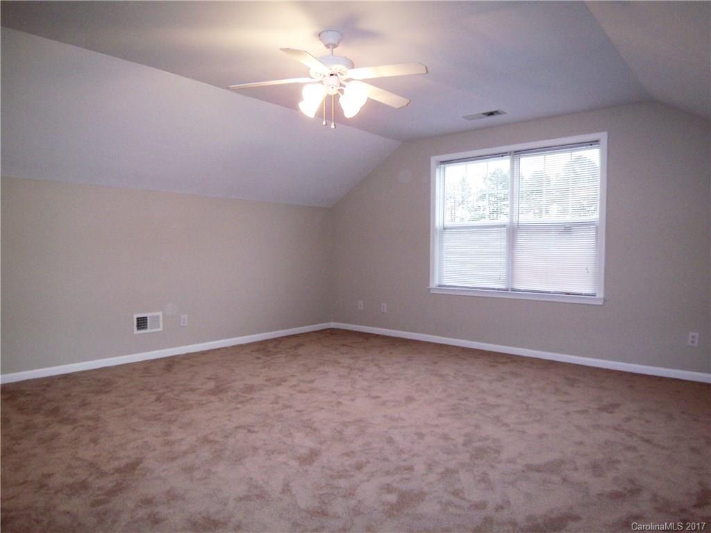 Oakhurst - Residential Lease